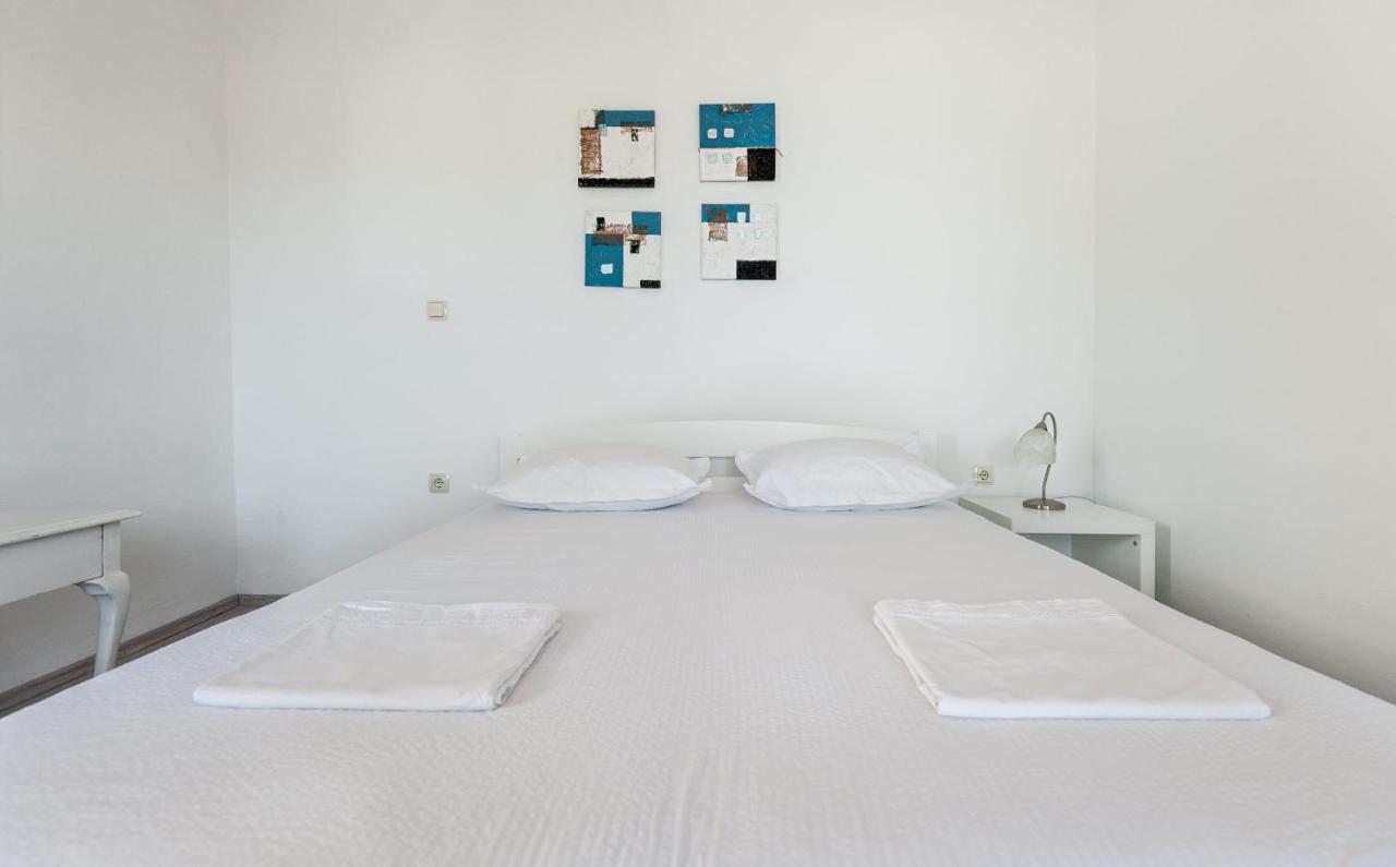 Apartments Antonija Omiš Esterno foto